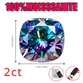 Detailweergave van een 2ct regenboog moissaniet steen met afmetingen en GRA-certificaat - Vierkant Kussen (2ct) / 7mm-2ct (Met GRA Certificaat) / Regenboog Groen