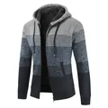 Dikke herenvest met capuchon, fleecevoering en blauw kleurblok gebreid ontwerp - M / Tops / Lichtgrijs en Marineblauw