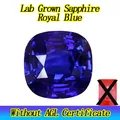 Détail macro d'un saphir bleu royal de culture taille coussin pour la haute joaillerie - 5x5mm / Sans Certificat AGL
