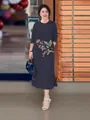 Robe longue bleu marine grande taille élégante avec broderie exquise d'oiseaux et fleurs - 5XL / Robes / Bleu foncé