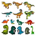 Buntes Set aus Cartoon-Dinosaurier-Stickereien für die Dekoration von Kinderkleidung. - Komplettes Set