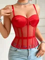 Dettaglio di un sexy top a corsetto in rete rossa con struttura a lisca. - Taglia S / Top / Rosso