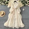 Robe longue élégante en dentelle de style français avec broderie et manches lanterne - S / Robes / Abricot