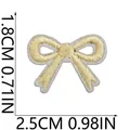Detailansicht eines kleinen hellgelben Schleifenaufklebers für DIY-Kleidung - Schleifenstil (X20YF-06-11) / Gelb
