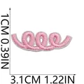 Detailansicht des rosa bestickten Mini-Wellen-Patches mit Maßen in cm und Zoll - Wellenmuster Stil (X20YF-06-18) / Rosa