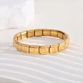 Dettaglio del bracciale modulare italiano in acciaio inossidabile dorato con lettera B. - Lettera B (BD-438)