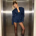 Κομψό σετ δύο τεμαχίων με ρίγες σε ναυτικό μπλε με μακρυμάνικη μπλούζα και σορτς. - S / Τοπ Και Παντελόνι / Μπλε