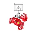 Detailansicht eines roten Krabben-Modular-Charm für Armbänder mit gelbem Sternmuster. - Krebs (D0136)