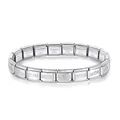 Vue détaillée du bracelet modulaire en acier inoxydable avec gravure MOM et cœur - Pendentif MOM / Acier