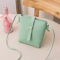 Pequeño bolso tipo cubo verde menta con cordón y correa fina para mujer elegante - Verde