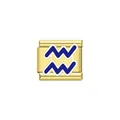 Detailed macro view of a gold-plated Aquarius zodiac charm for Italian modular bracelets. - Aquarius (Y2085) / Gold