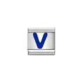 Nahaufnahme eines italienischen Charm-Links aus Edelstahl mit blauem Buchstaben V - Blaues Alphabet-Modul - V