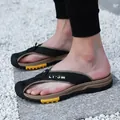 Comfortabele heren outdoor sandalen in zwart en bruin met gesloten teen - 38 / Zwart