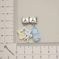 Primer plano detallado de eslabones para pulsera italiana con dijes de estrella - Estilo 1 / Estrella Azul Claro Y Zueco Azul
