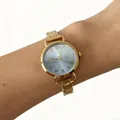 Elegant gouden dameshorloge met blauwe wijzerplaat en modulaire roestvrijstalen band. - Lichtblauwe Ronde Wijzerplaat (4694)