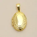 Detailansicht eines goldenen ovalen Medaillons mit eleganten Vintage-Gravuren - Vintage Geschnitzter Rand Oval Medaillon (5)