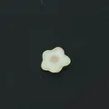 Pequeño dije de flor esmaltado blanco y rosa para relicario de memoria de cristal flotante - Pequeña Flor de Esmalte (11) / Paquete de 10