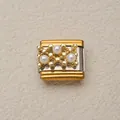 Elegante módulo de charm italiano con tres perlas blancas y borde dorado para pulseras DIY - Estilo Ola con Perla Artificial (35)