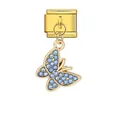 Nahaufnahme eines goldenen italienischen Modul-Charms mit blauem Kristall-Schmetterling - Goldbasis Blauer Strass
