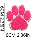 Écusson brodé patte de chien en chenille rose avec bordure pailletée argentée, 6x6 cm - Pièce Unique (X6ZZ-115-10) / Rose