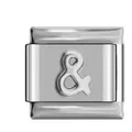 Silberner italienischer Edelstahl-Charm mit einem erhabenen &-Symbol in Makroansicht - & Symbol-Muster (Y1265-1) / Silber
