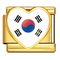 Detailed view of a gold-plated heart charm with South Korean flag for DIY bracelets. - Heart Style South Korea Flag (ICP-JH0001-KR)