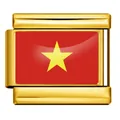 Vue détaillée d'un maillon de bracelet italien doré avec le drapeau du Vietnam - Drapeau du Vietnam (ICY0001-VN) / Or
