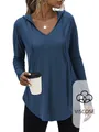 Detailweergave van de zachte blauwe viscose tuniek met capuchon voor damesmode - S / Tops / Marineblauw