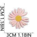 Dettaglio di una toppa ricamata a margherita rosa con indicazioni di 3cm e 1,18in - Margherita Rosa (X19HD-05-03)