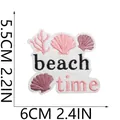Detailansicht eines Strandmuschel-Stickaufnähers mit Maßen von 5,5 cm mal 6,0 cm - Strandzeit Koralle (C20HG-085-16)