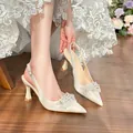 Eleganti scarpe da sposa slingback avorio a punta con decorazione in perle e strass - 32 / Albicocca (Tacco 6.5cm)