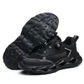 Vista detallada de zapatos de seguridad negros transpirables con hebilla giratoria. - 36 / Estilo con Hebilla Lateral (2593) / Negro