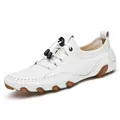 Comfortabele witte vrijetijdsschoenen voor heren met zachte antislip rubberen zool en veters - 38 / Wit