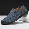 Blauwe handgestikte suède loafers voor heren comfortabele vrijetijdsschoenen met rubberen zool - 38 / Casual Loafers (8816) / Donkerblauw