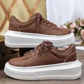 Zapatillas marrones con plataforma para mujer y suela blanca gruesa para caminar - 38 / Marrón