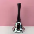 Campanilla de mano elegante en metal chromado con mango negro para servicio de mesa. - Cascabel con mango de plástico 65 - plateado