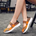Chaussures décontractées tressées à la main pour femmes en orange et gris - 35 / Orange