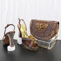 Elegantes Set aus brauner Abendtasche und Strass-Sandaletten für Damen - 38 / Schuh- und Taschen-Set / Kaffeebraun