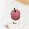 Piccola decorazione a forma di zucca in velluto rosa per Halloween e Ringraziamento - 5cm / Rosa