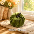 Piccola zucca in velluto verde per decorazione autunnale di Halloween e Ringraziamento - 8.5cm / Verde