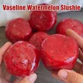 Nahaufnahme eines handgemachten Wassermelonen-Smoothie-Squishy-Stressspielzeugs - Wassermelonen Slushie (139)