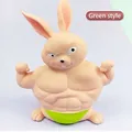 Lustiger Muskel-Hase Squishy Spielzeug zum Stressabbau, trendiges Tischornament, grüne Version - Grüne Shorts Stil (06)