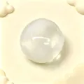 Balle de décompression spongieuse blanc crème avec finition lisse et brillante - Blanc