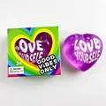 Juguete antiestrés en forma de corazón púrpura con caja de regalo y texto - 1 Pieza / Púrpura