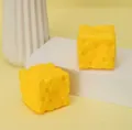 Juguete squishy con forma de queso amarillo de crecimiento lento para aliviar el estrés - Bloque de Queso Mediano / 7*7 / Amarillo