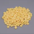 Blocs de remplissage ronds en plastique jaune pâle pour jouets DIY et artisanat - Pack de 50g / Jaune lait