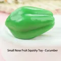 Jouet spongieux en forme de concombre vert adorable pour le soulager le stress et s'amuser - 1 Pièce / Concombre