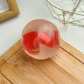 Jouet antistress avec tranches de pastèque, remplissage en gel et fond en planche de bambou - Balle Pastèque Fait Main / 6cm