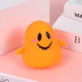 Süßes orangefarbenes Halloween-Geist-Quetschspielzeug zum Stressabbau - Geist-Fratzengesicht-Stil / Gelb