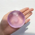 Balle anti-stress spongieuse violette translucide pour la détente et l'exercice manuel - Balle Violet Fait Main / 6cm